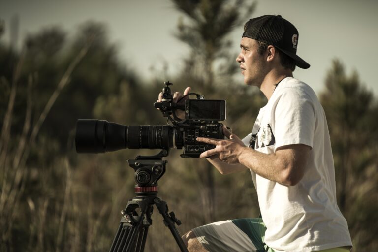 Keith setting up a shot