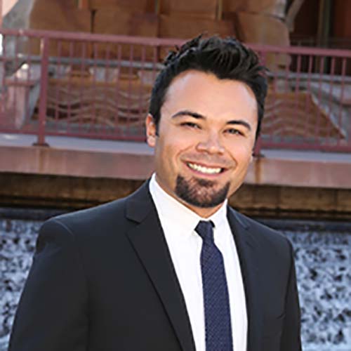 Simon Tearpak